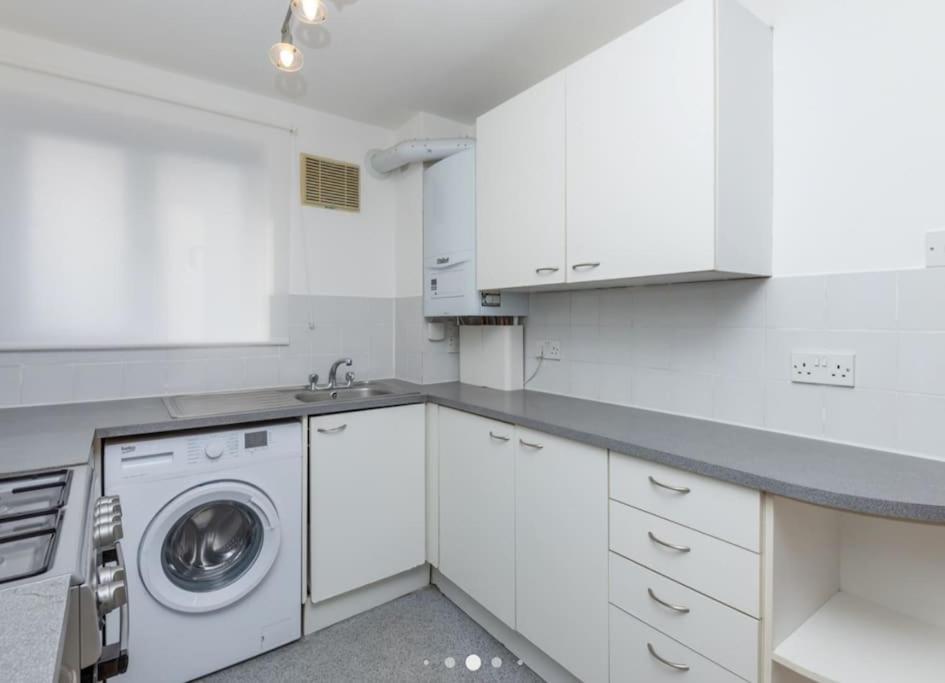 Bright, Nice Interior, Close To The City, 2 Bedroom Apartment London Ngoại thất bức ảnh